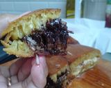 Foto langkah ke 3 dari resep Martabak manis teflon.