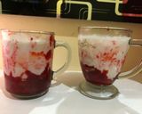 Foto langkah ke 3 dari resep Korean strawberry milk.