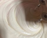Foto langkah ke 4 dari resep Moist Whipping Cream Cake.