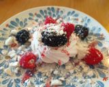 A picture of step 5 of Creamless Eton Mess.