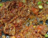A picture of step 3 of Chicken Bharta.