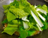 Foto langkah ke 6 dari resep Samhong King Masak Bawang ala Chef Muhammad|Sawi Keriting Lezat.