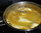 Foto langkah ke 6 dari resep Kembung bumbu kuning (tanpa msg dan).