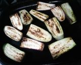 Foto langkah ke 1 dari resep Pecak Terong Bakar.
