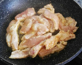 Foto del paso 5 de la receta: Tiras de pollo al ajillo