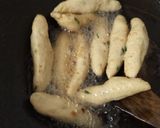 Foto langkah ke 7 dari resep Otak Otak Rebon Goreng.