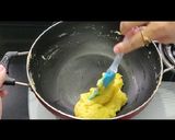 A picture of step 4 of Instant Kesar Mawa Modak.