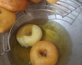 Foto langkah ke 5 dari resep 20. Donat Ubi Kuning.