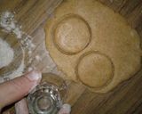 Foto del paso 4 de la receta: Tapas de alfajor integrales