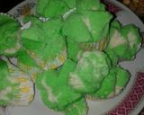 Foto langkah ke 9 dari resep Bolu kukus.