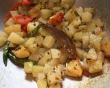 A picture of step 3 of Papaya and Fritters Curry.