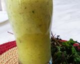 A picture of step 3 of Bel and Mint Smoothie.