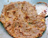 A picture of step 3 of Pav bhaji.