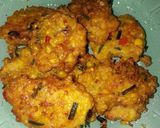 Foto langkah ke 4 dari resep Bakwan jagung / dadar jagung.