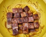 Foto langkah ke 1 dari resep Saikoro paprika tumis.