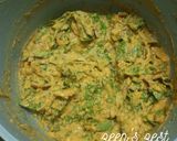A picture of step 1 of Radish Leaves and Onion Fritters.