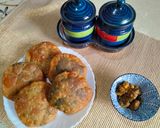A picture of step 6 of Bathua ki kachori.