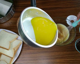 Foto langkah ke 5 dari resep Puding Roti Tawar Kukus.