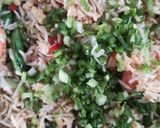 Gambar langkah 10 resipi Nasi Goreng Thai (Khao Pad).