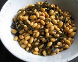 A picture of step 9 of Simmered Soy Beans & Kombu (Kelp).