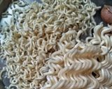 A picture of step 1 of Noodles Coated Cheese Fritters.