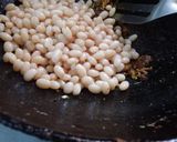 पांढरा पावटा भाजी,बटाटारस्सा आणी कांदा चाट (Pavta Bhaji Batata Rassa Kanda chat Recipe In Marathi) रेसिपी स्टेप 2 फोटो 