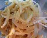 A picture of step 1 of Onion lacha pakora.