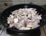 A picture of step 5 of Paneer tikka masala.