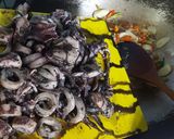 Foto langkah ke 1 dari resep 3. Tumis Cumi Hitam.