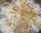 Foto langkah ke 1 dari resep Sup Telur.