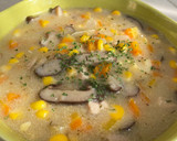 Foto langkah ke 4 dari resep Chicken Shitake (Semi) Creamy Soup Tanpa MSG.
