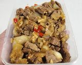 Foto langkah ke 8 dari resep Tumis Sapi Saus Tiram.