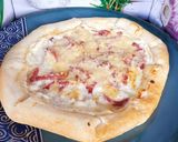 Une image de l'étape 4 de Pizza 🍕 crousti crème fraîche lardons fromage et poulet fumé.