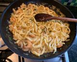 Foto del paso 4 de la receta: Linguini de Semolino con salsa de langostinos