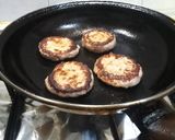 Foto del paso 1 de la receta: Pintxo de mini burger de cerdo y pollo con queso Mahon