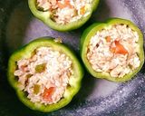 Foto langkah ke 6 dari resep Biber Dolmasi Rice Cooker (Nasi Kantong Paprika Khas Turki dengan Rice Cooker).