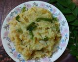 A picture of step 5 of Rava Upma.