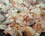 Foto del paso 5 de la receta: Conejo con orejones y ciruelas pasas sin hueso
