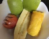 #CreamyFruitySandwich#LightDessertOrAfternoonTeaSandwich #themechallenge recipe step 1 photo