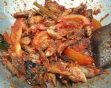 Foto langkah ke 3 dari resep Kembung Kupas Balado.