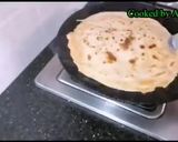 A picture of step 5 of Olive Oil Main Bana Crispy Aloo Chicken Ka Paratha 🫓 Recipe 👌😋.