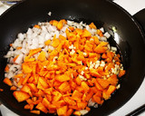 Foto del paso 3 de la receta: Pebrots farcits de carn
