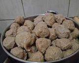 Foto langkah ke 7 dari resep Bakso daging sapi.