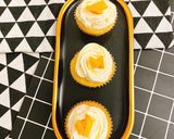 Hình bước làm 9 của món Cupcake kem tươi