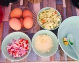 A picture of step 1 of Fried egg cheese bread by chef maryumms cuisine🌸.