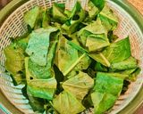 รูปขั้นตอนการทำที่ 1 ของ 🥬🐷..คะน้าผัดน้ำมันหอยใส่หมู