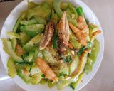 Hình bước làm 3 của món Khổ qua xào mì căn