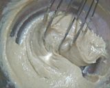 A picture of step 5 of Wheat flour banana muffins.