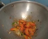 Foto langkah ke 2 dari resep Sop Oyong Wortel.