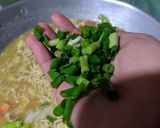 Foto langkah ke 5 dari resep Mie godok jawa.